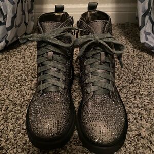 Carvela girls mini ta-da boots